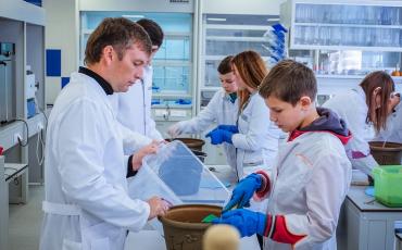 Праздник – повод для работы