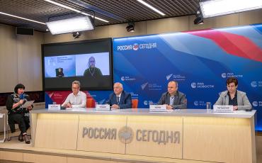 Стартовала ежегодная конференция образовательных центров Фонда Андрея Мельниченко