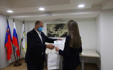 Успехов на выбранном пути!